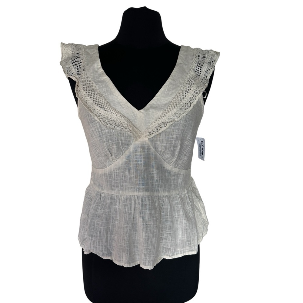 Old Navy Cream Lace-Trim Peplum Tank Top - Picture 6 of 9